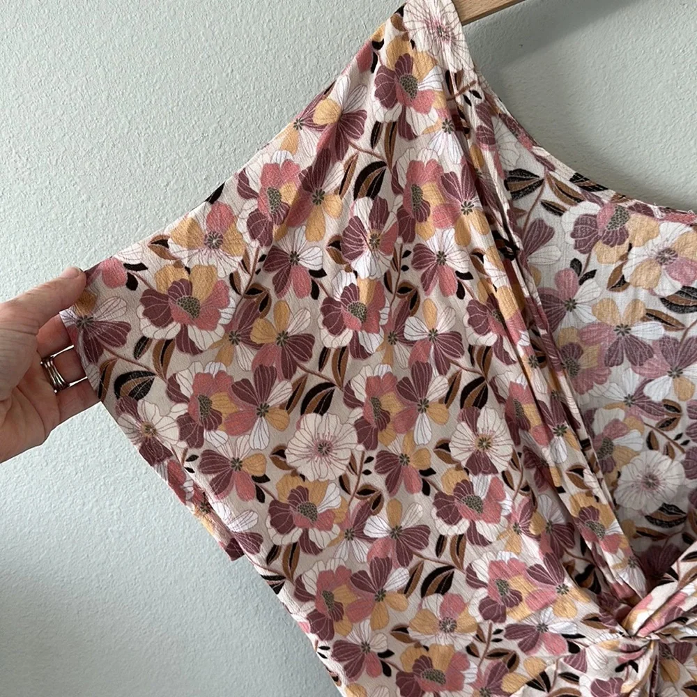 Willow + Root Twisted Open Back Top Versatile Floral Print Medium Multi Color - Picture 8 of 15